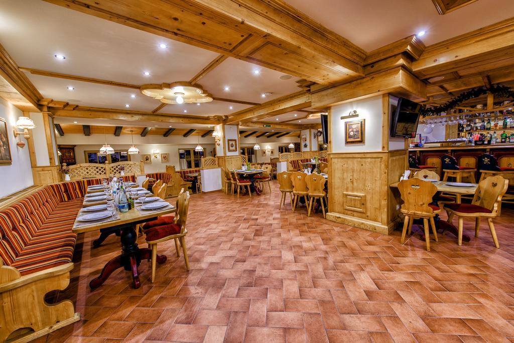 Brandeberg Pension & Restaurant Bran  Exterior photo